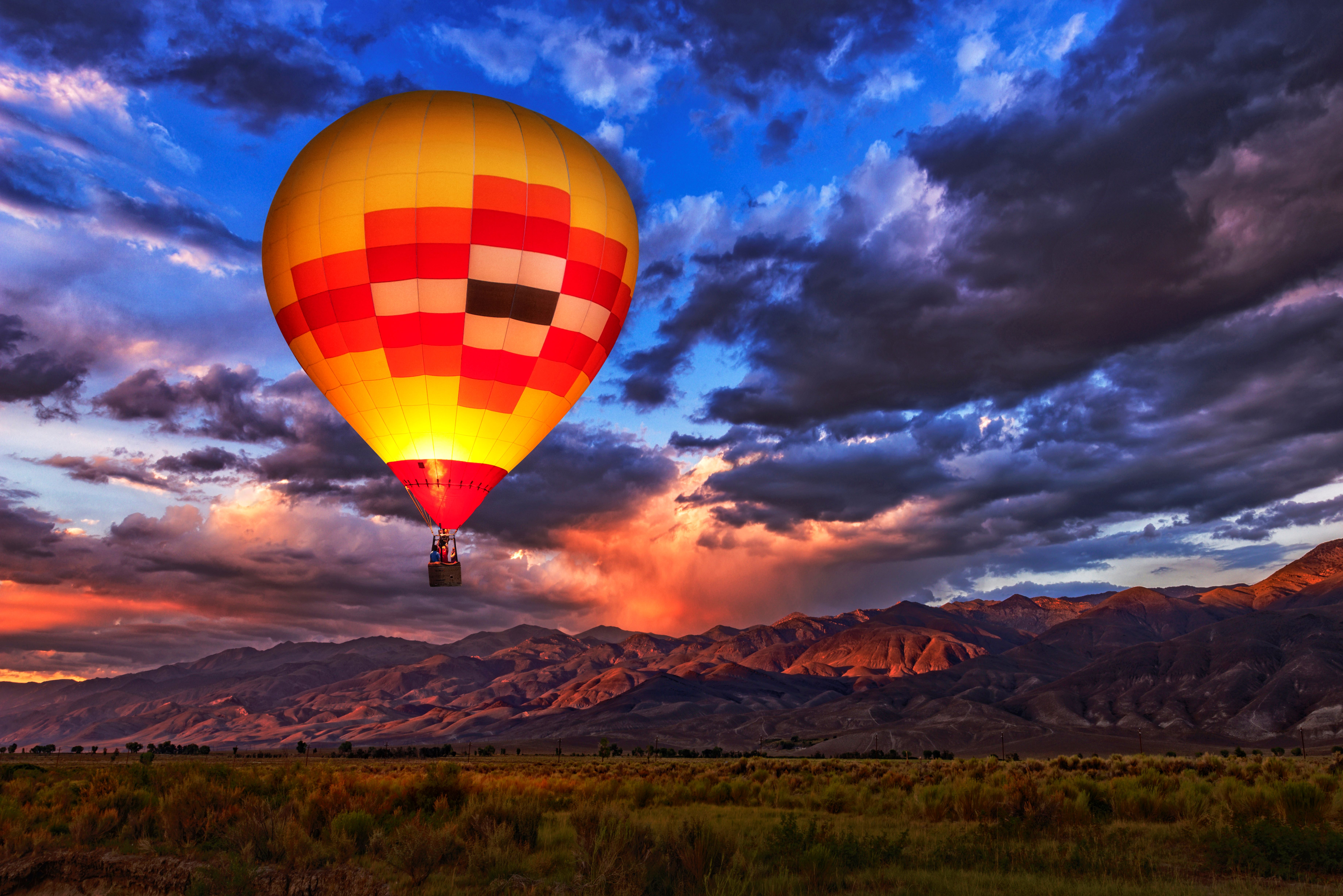 Hot air balloon